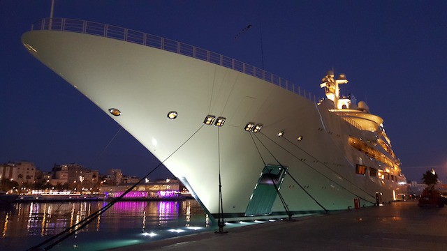 Yacht
